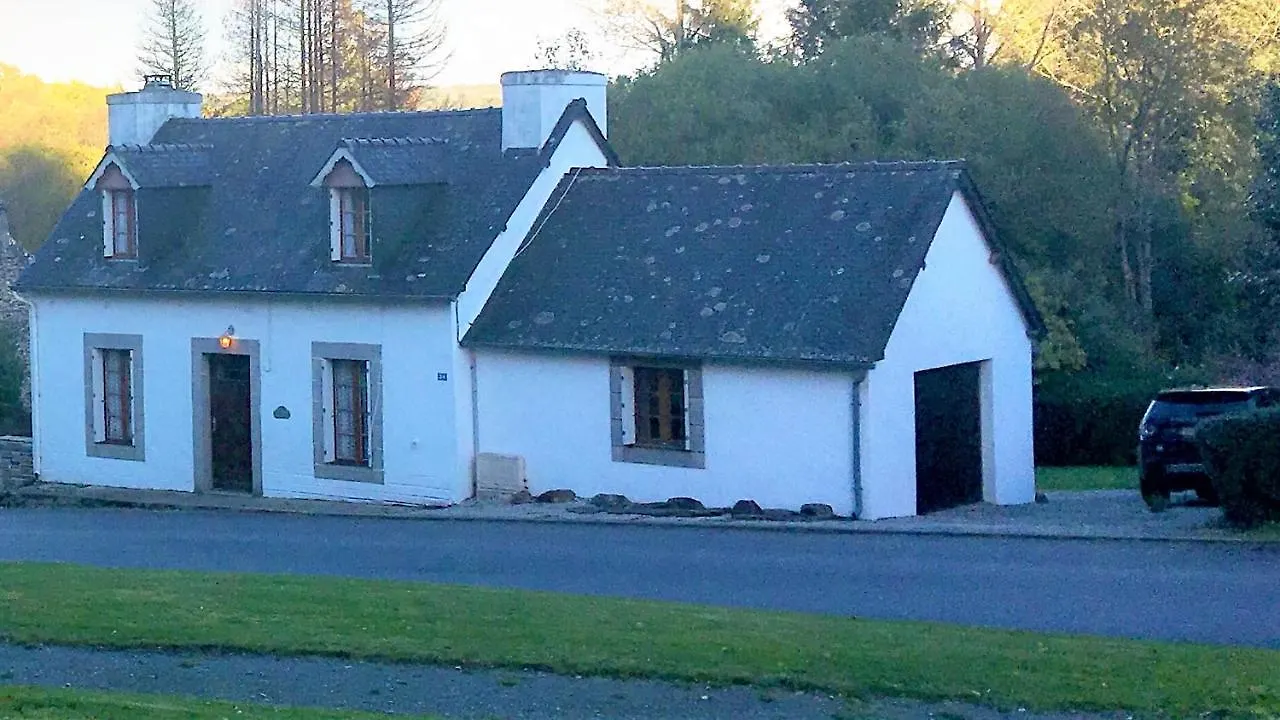 Le Forgeron Villa Plonevez-du-Faou 0*,  France